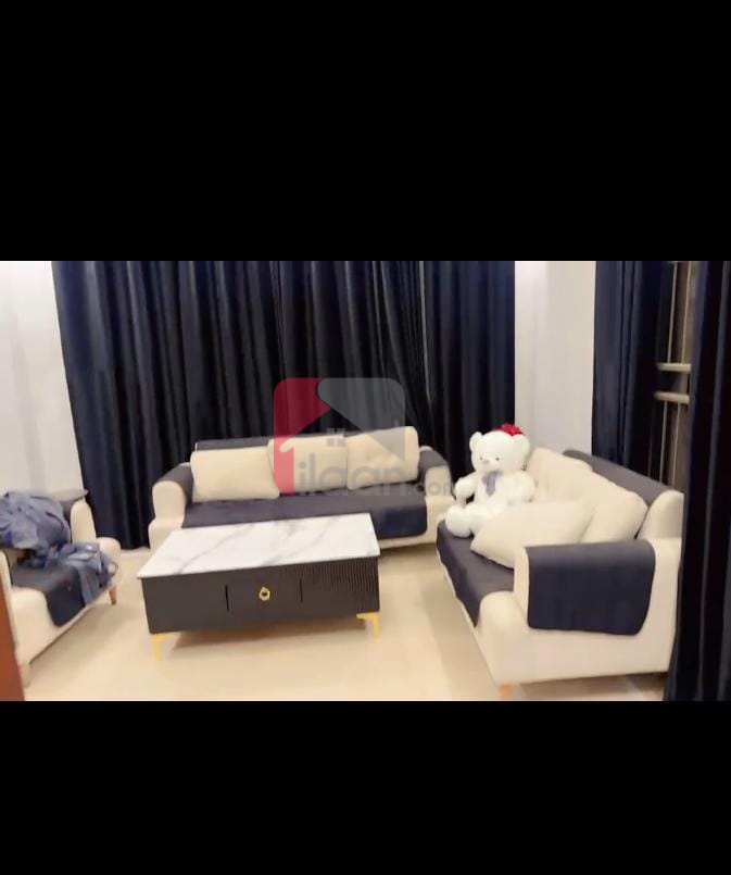 1 Kanal House (Upper Portion) for Rent in Phase 4, DHA Lahore — 1 kanal in Lahore — PKR 180,000