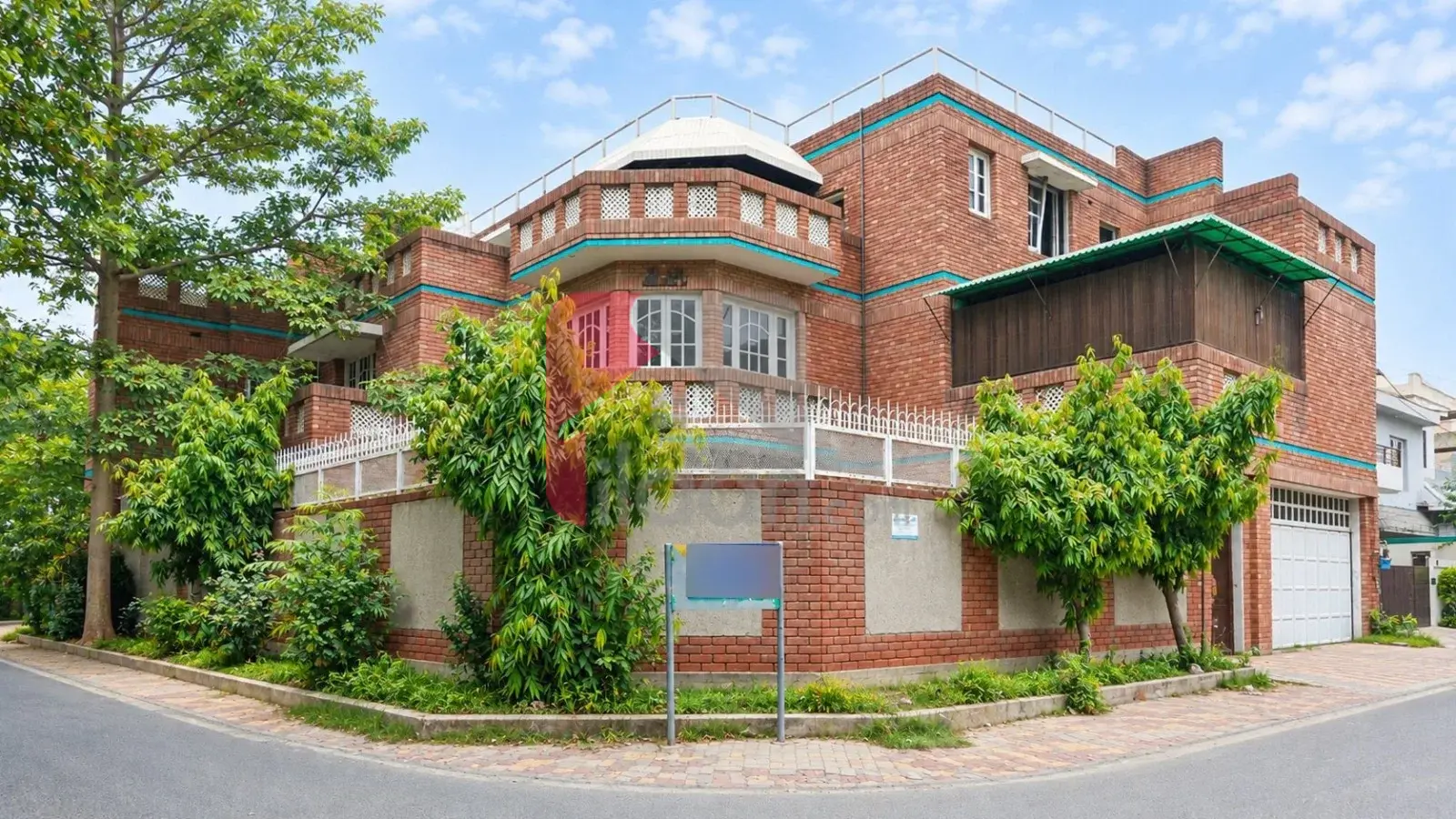 1 Kanal Commercial Building for Rent in Karim Block, Allama Iqbal Town, Lahore - Photo 3