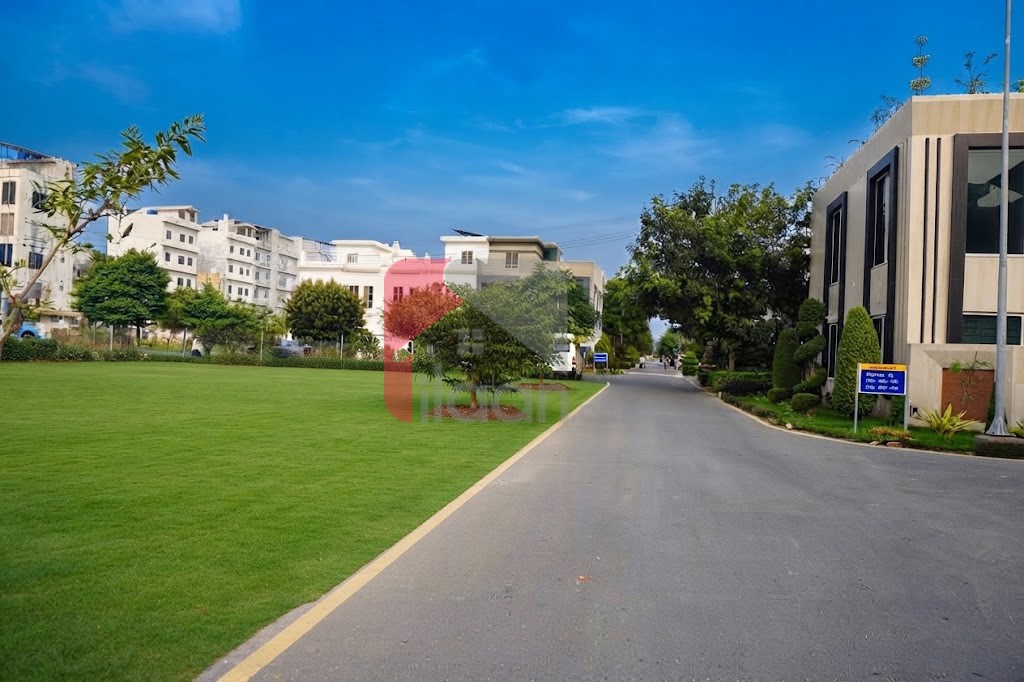 5 Marla Plot for Sale in The Walk Commercial, Park View City, Lahore