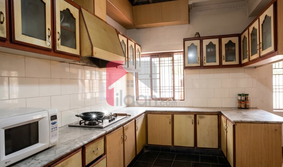 10 Marla House for Sale Near Azam Garden, Phase ll, Gosha e Ahbab,  Lahore - Photo 3