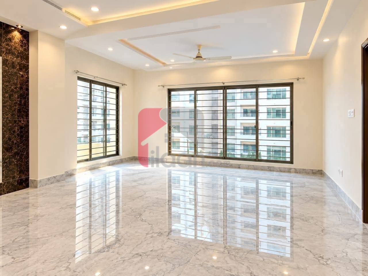 Brand new 4x bed apartment sun facing  in Askari 12 Lahore  — 13 marla in Lahore — PKR 180,000