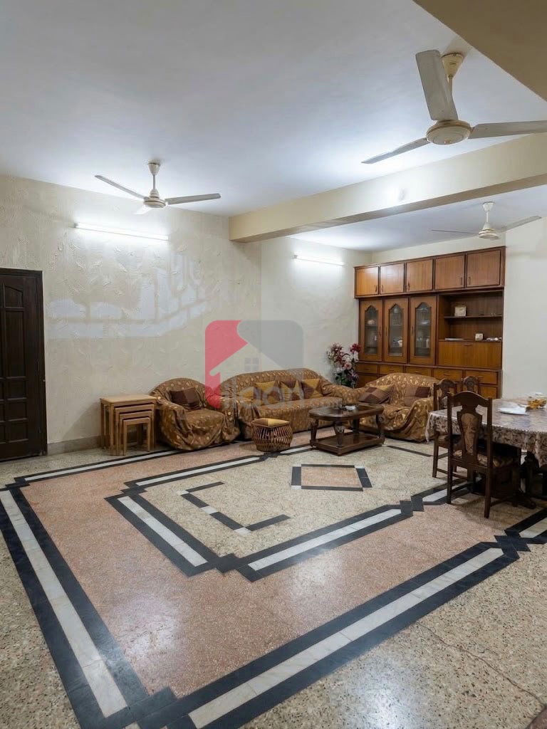10 Marla House for Sale near Sialkot Road, Liberty Market, Gujranwala - Thumbnail 5